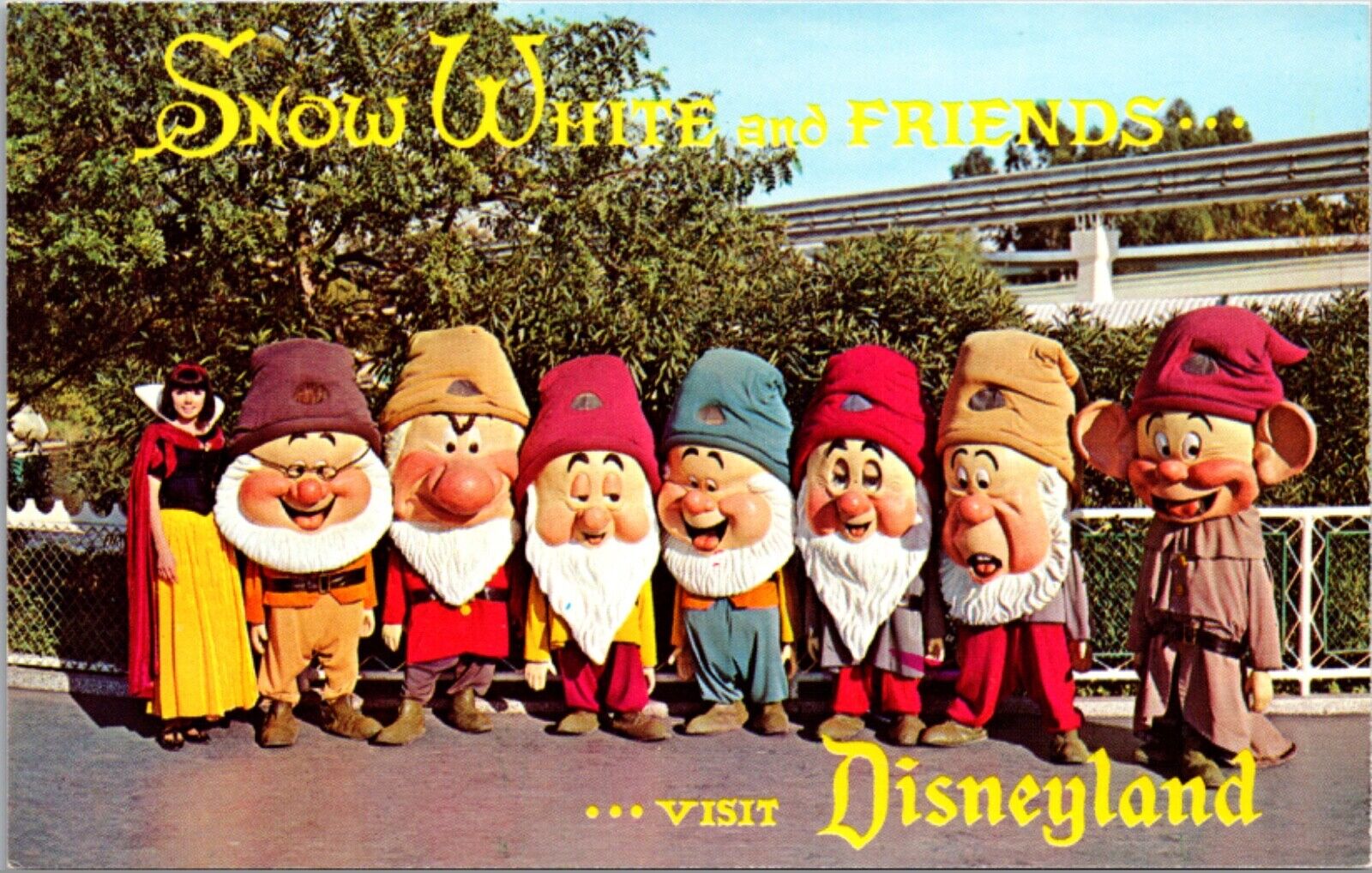 Disneyland Postcard Snow White and The Seven Dwarfs