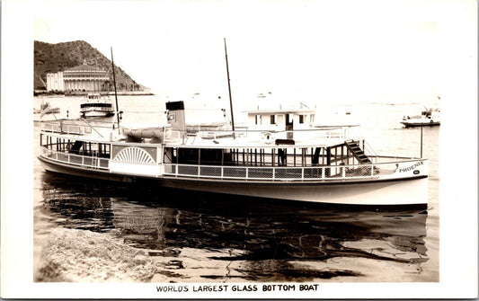 RP Postcard World's Largest Glass Bottom Boat Catalina Island California~914