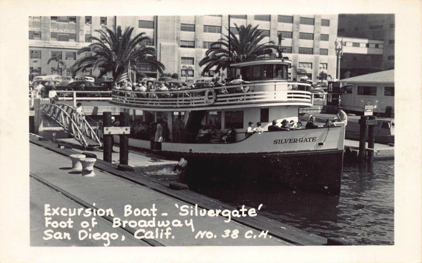 RP Postcard Excursion Boat Silvergate at Broadway San Diego, California~127398