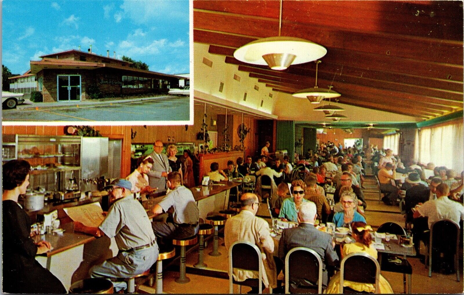 Three Postcards Town 'N Country Restaurant in Sioux Falls, South Dakota~135563