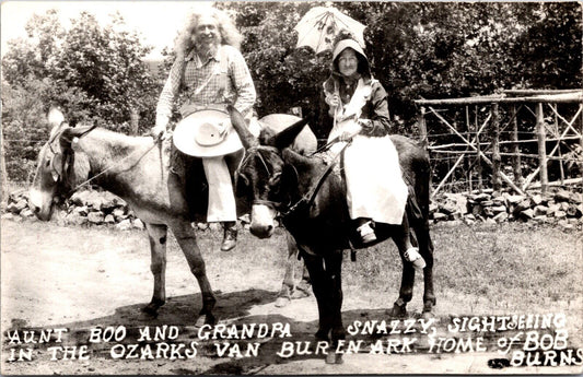 Aunt Boo Grandpa Snazzy Sightseeing Ozark's Home Bob Burns Van Buren, Arkansas