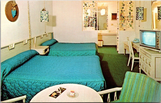 Cosmic Age Lodge 1717 S Harbor Blvd Anaheim, California Disneyland Best Western