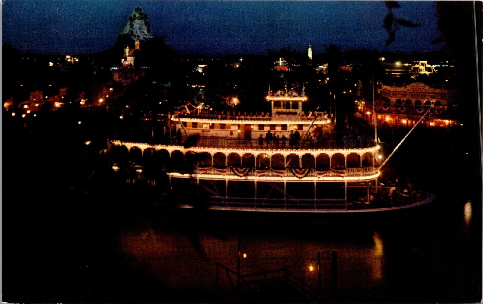 Disneyland PC Night Time Ride Mark Twain Paddle-Wheel Steamboat Frontierland