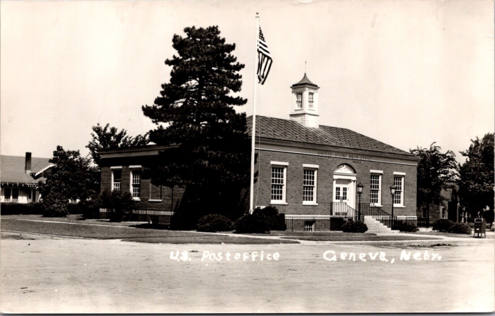 Real Photo Postcard U.S. Post Office in Geneva, Nebraska