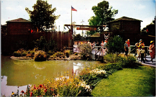 Disneyland Postcard Frontierland Entrance American Frontiers Fort