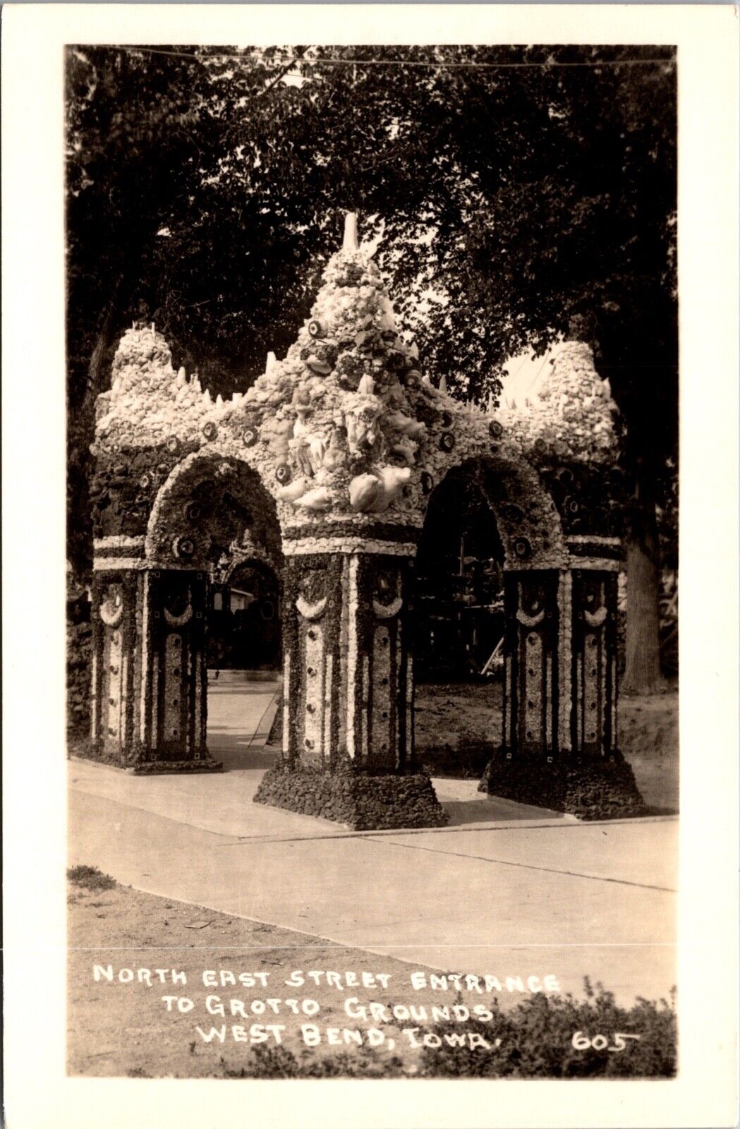 RP Postcard North East Street Entrance to Grotto Grounds West Bend, Iowa~1440