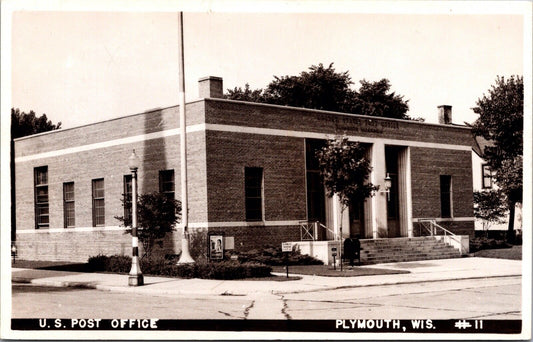 Real Photo Postcard U.S. Post Office in Plymouth, Wisconsin~131253