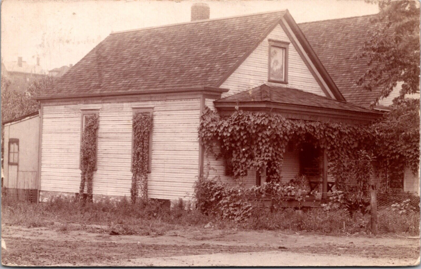 RPPC Ivy Covered House possibly 4019 E 7th St in/near Kansas City Missouri