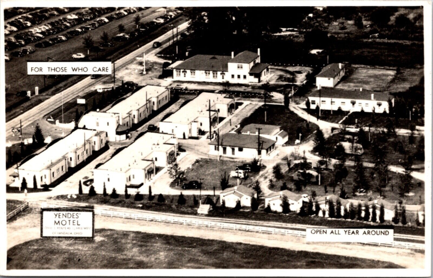 Real Photo Postcard Yendes' Motel on U.S. Route 40 in Vandalia, Ohio